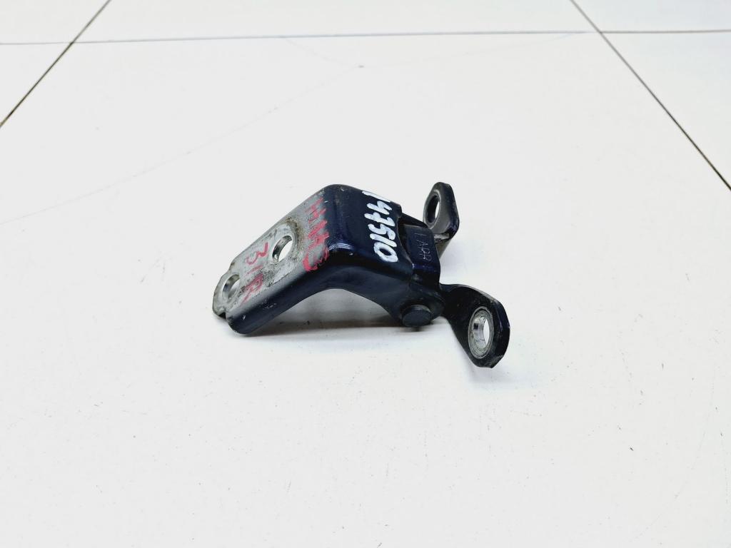 Петля двери задней правой нижняя, 500 рублей, Пермь