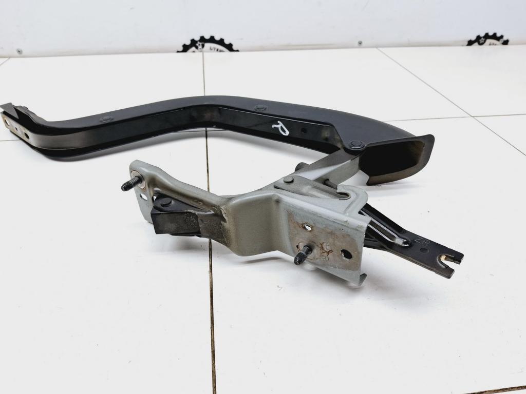 Петля крышки багажника, 2500 рублей, Пермь