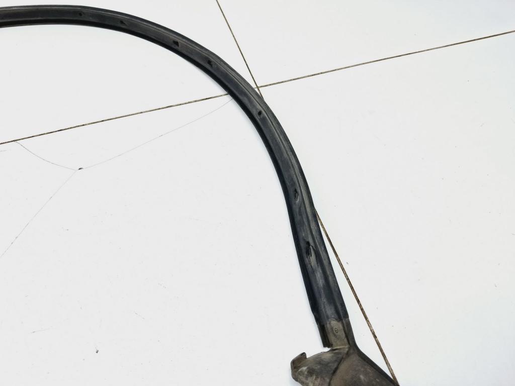 Уплотнитель капота, 1500 рублей, Пермь