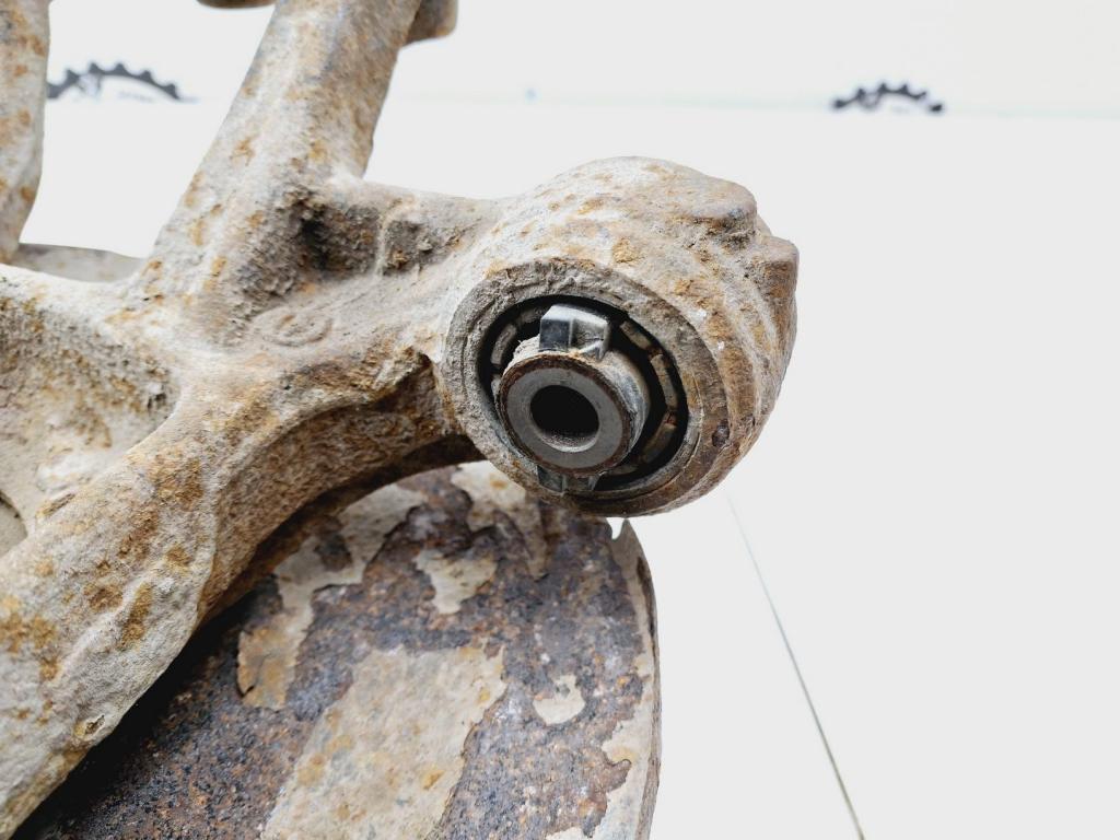 Кулак поворотный задний левый, 5000 рублей, Пермь