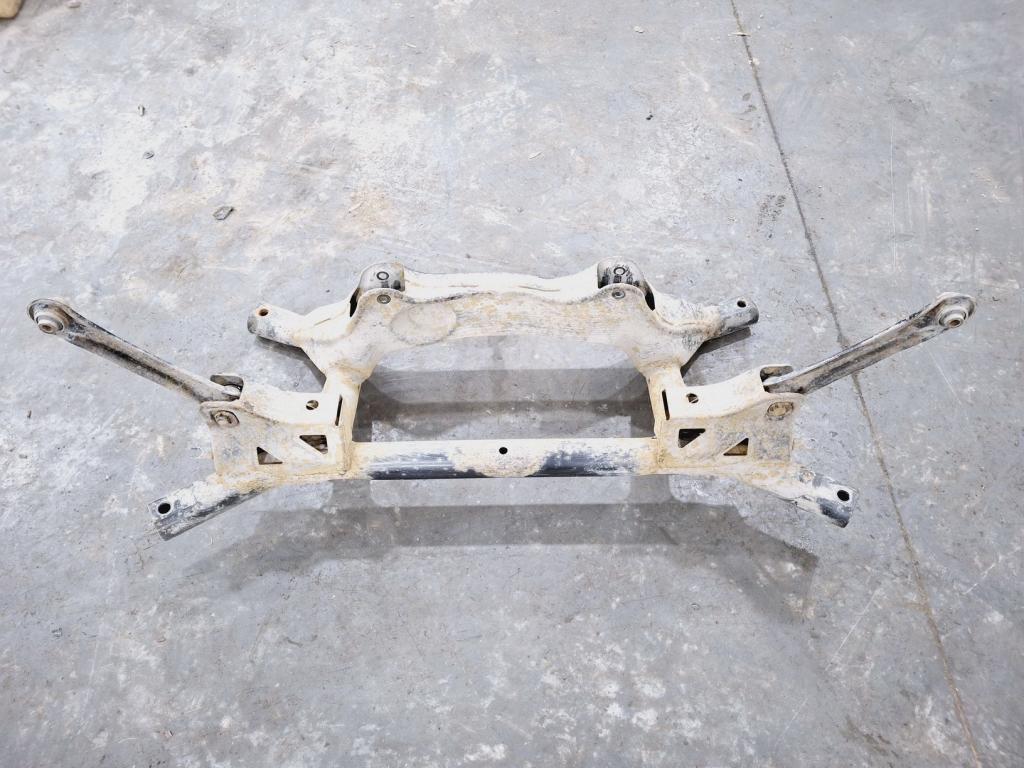 Балка задняя, 8000 рублей, Пермь