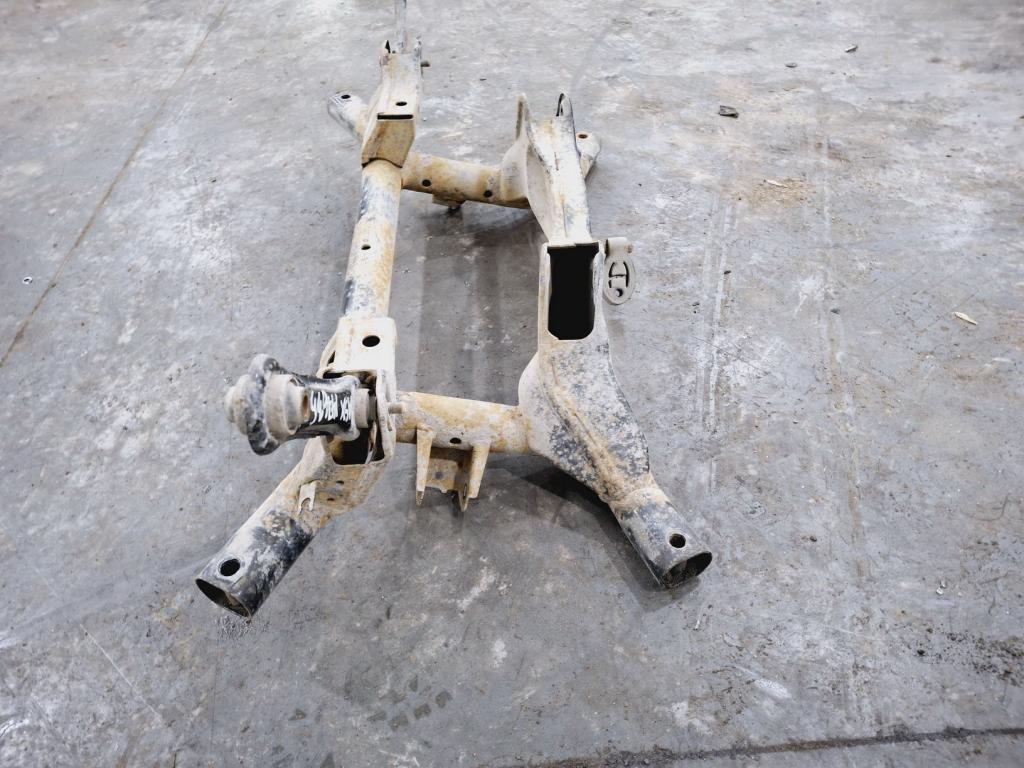 Балка задняя, 8000 рублей, Пермь