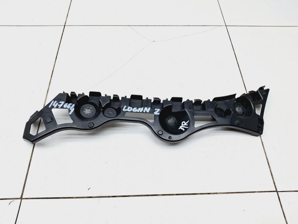 Кронштейн заднего бампера правый, 700 рублей, Пермь