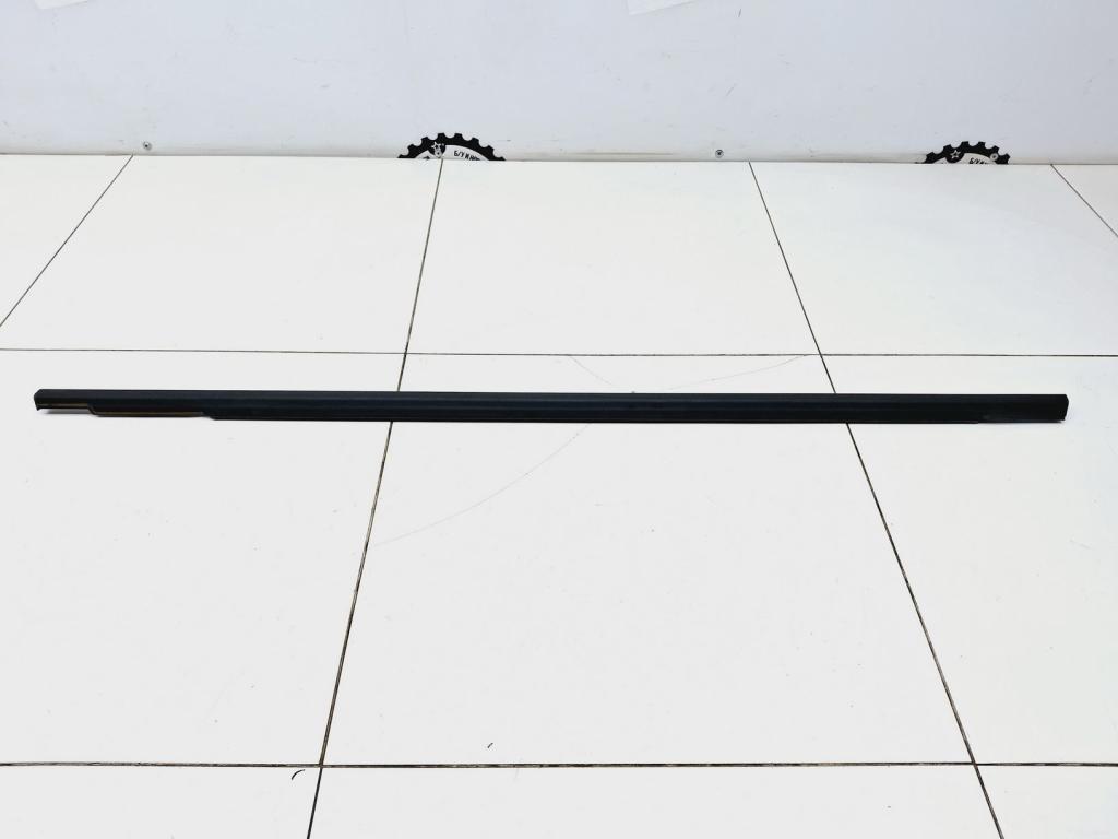 Накладка стекла заднего левого, 1500 рублей, Пермь