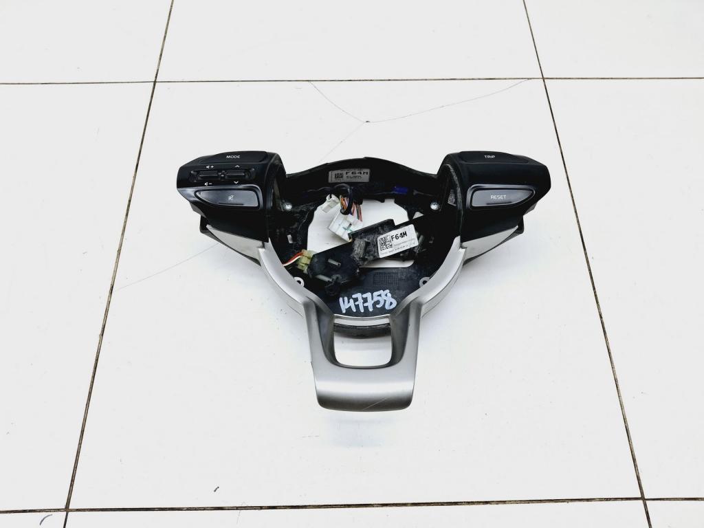 Кнопка в руль, 4500 рублей, Пермь