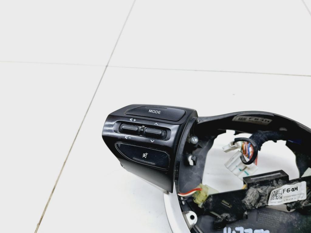 Кнопка в руль, 4500 рублей, Пермь