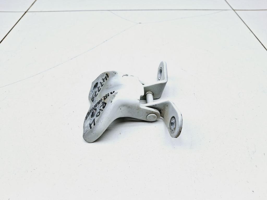 Петля двери передней правой нижняя, 1000 рублей, Пермь