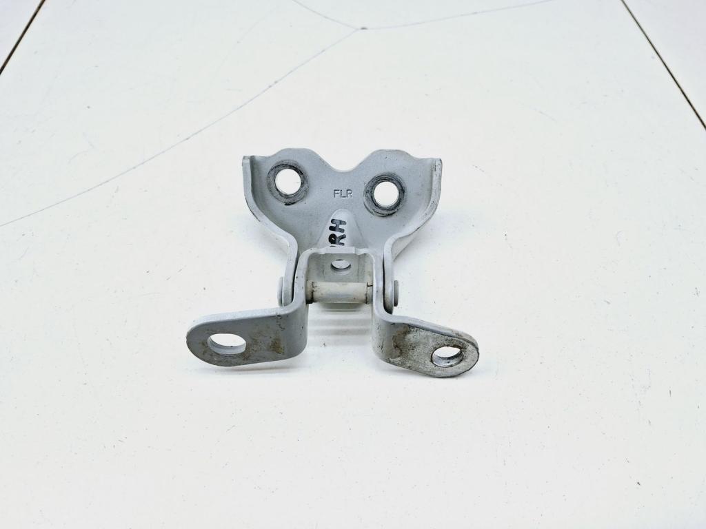 Петля двери передней правой нижняя, 1000 рублей, Пермь