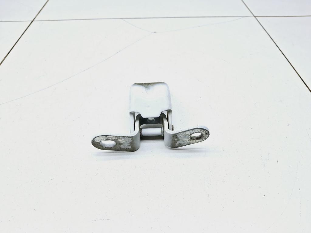 Петля двери задней левой нижняя, 1000 рублей, Пермь