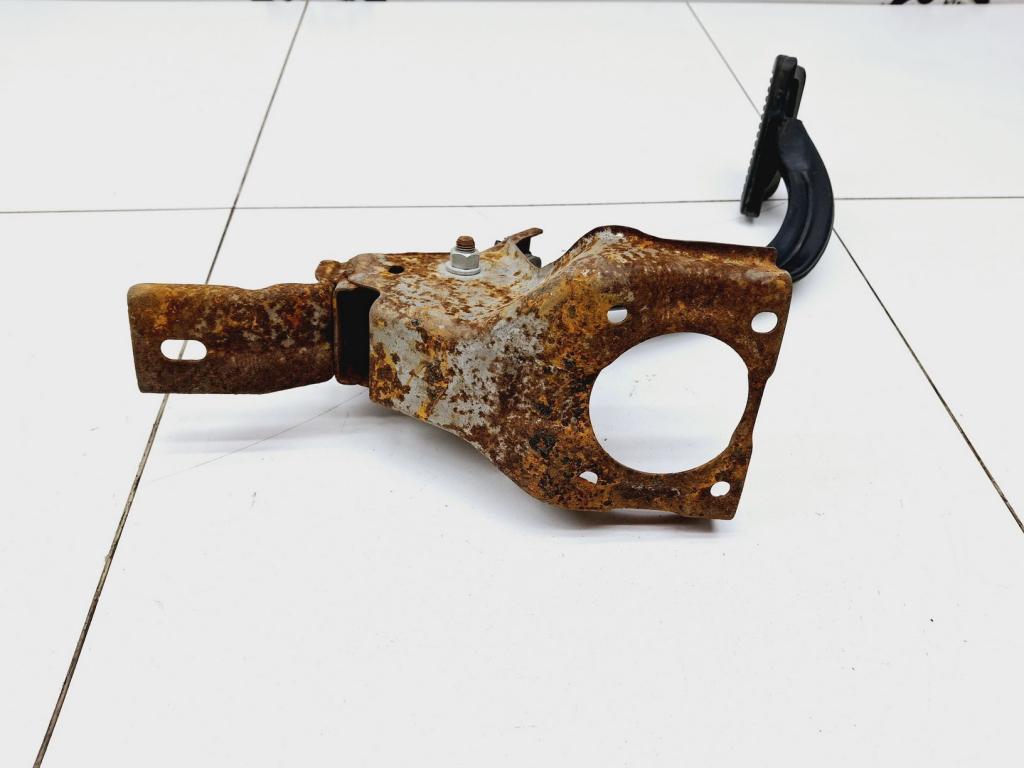 Педаль тормоза, 500 рублей, Пермь