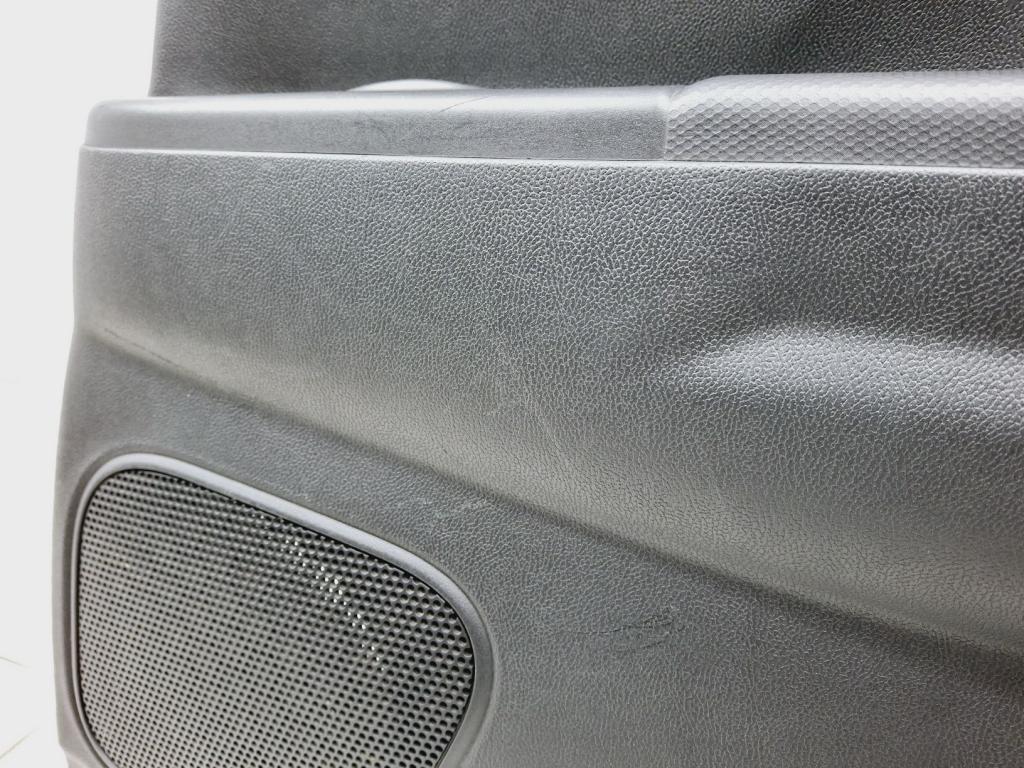 Обшивка двери задней правой, 2000 рублей, Пермь