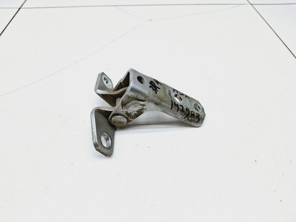 Петля двери задней правой нижняя, 550 рублей, Пермь