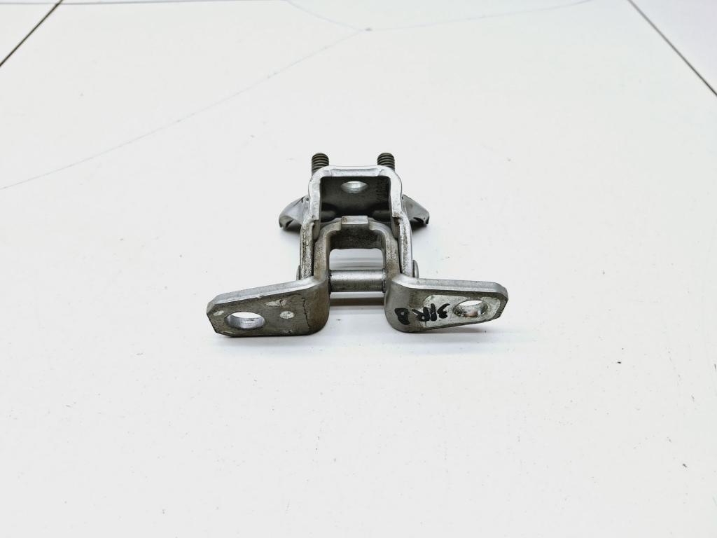 Петля двери задней правой верхняя, 550 рублей, Пермь