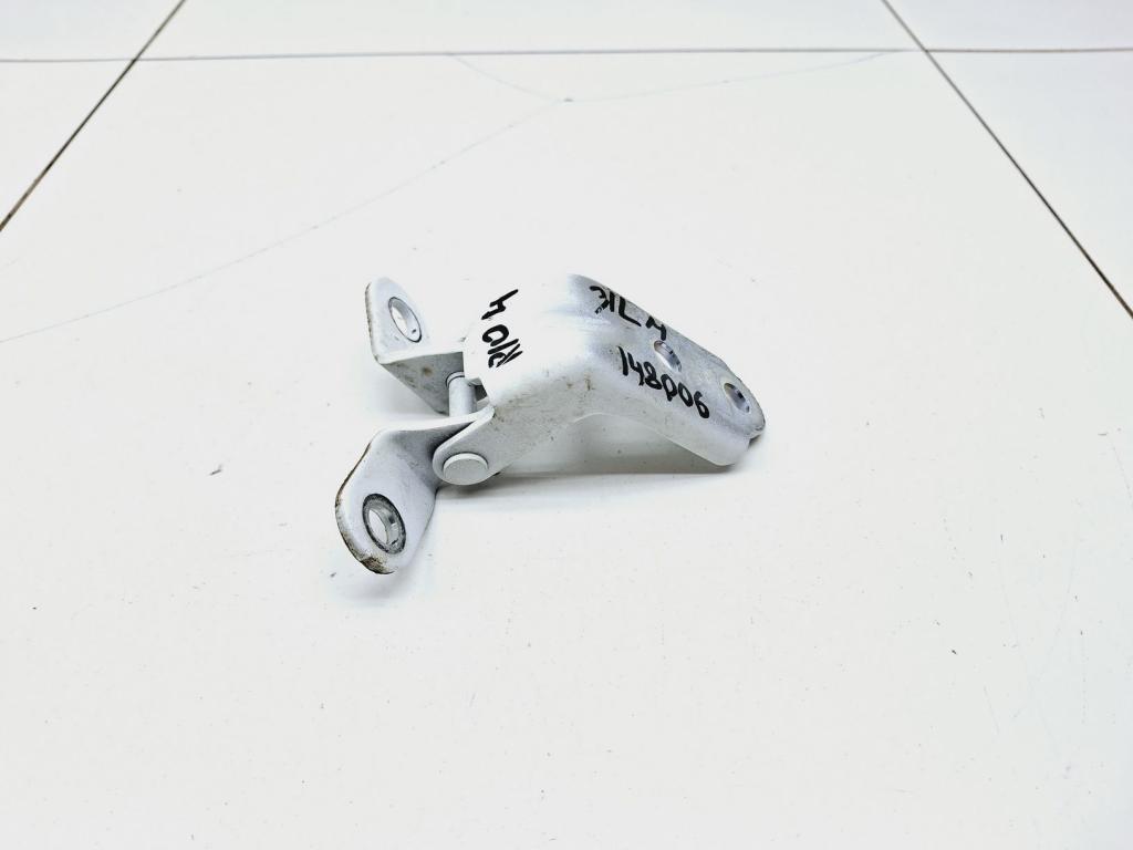 Петля двери задней левой нижняя, 1000 рублей, Пермь