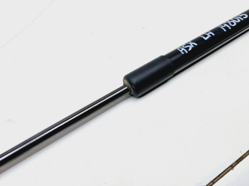 Амортизатор двери багажника, 500 рублей, Пермь