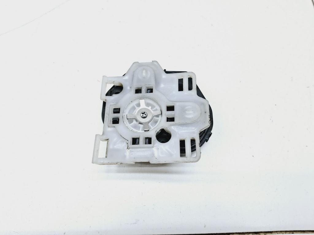 Моторчик зеркала, 1000 рублей, Пермь