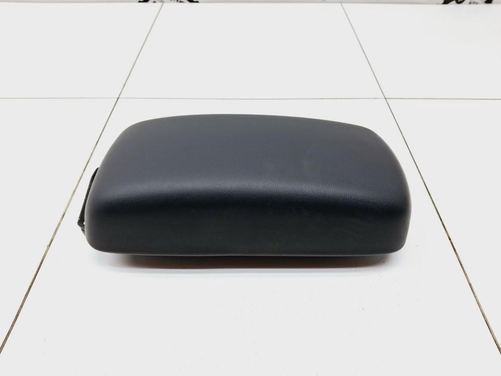 Подлокотник, 2000 рублей, Пермь