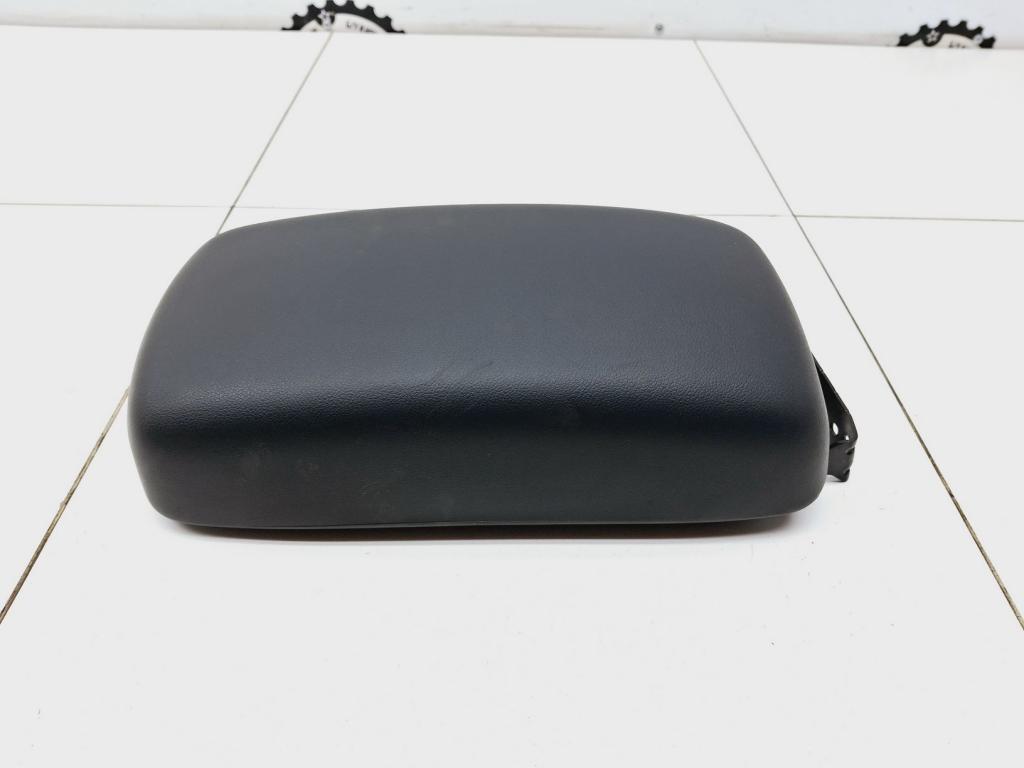 Подлокотник, 2000 рублей, Пермь