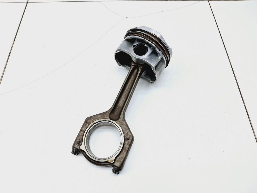 Поршень с шатуном, 7000 рублей, Пермь