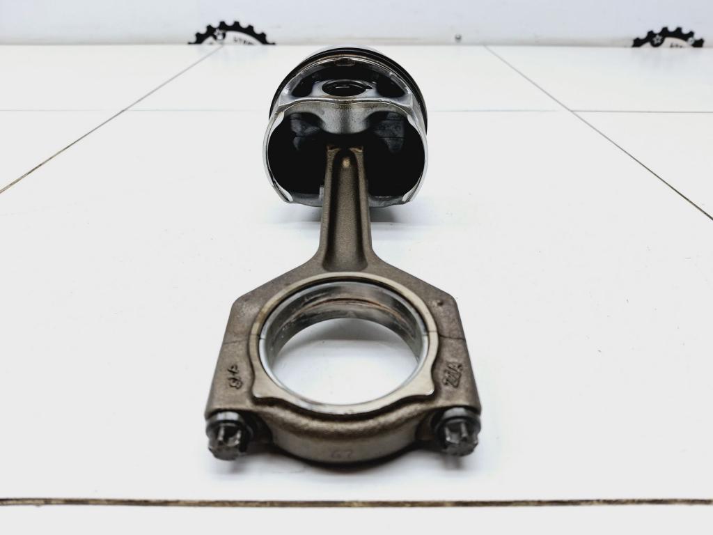 Поршень с шатуном, 7000 рублей, Пермь