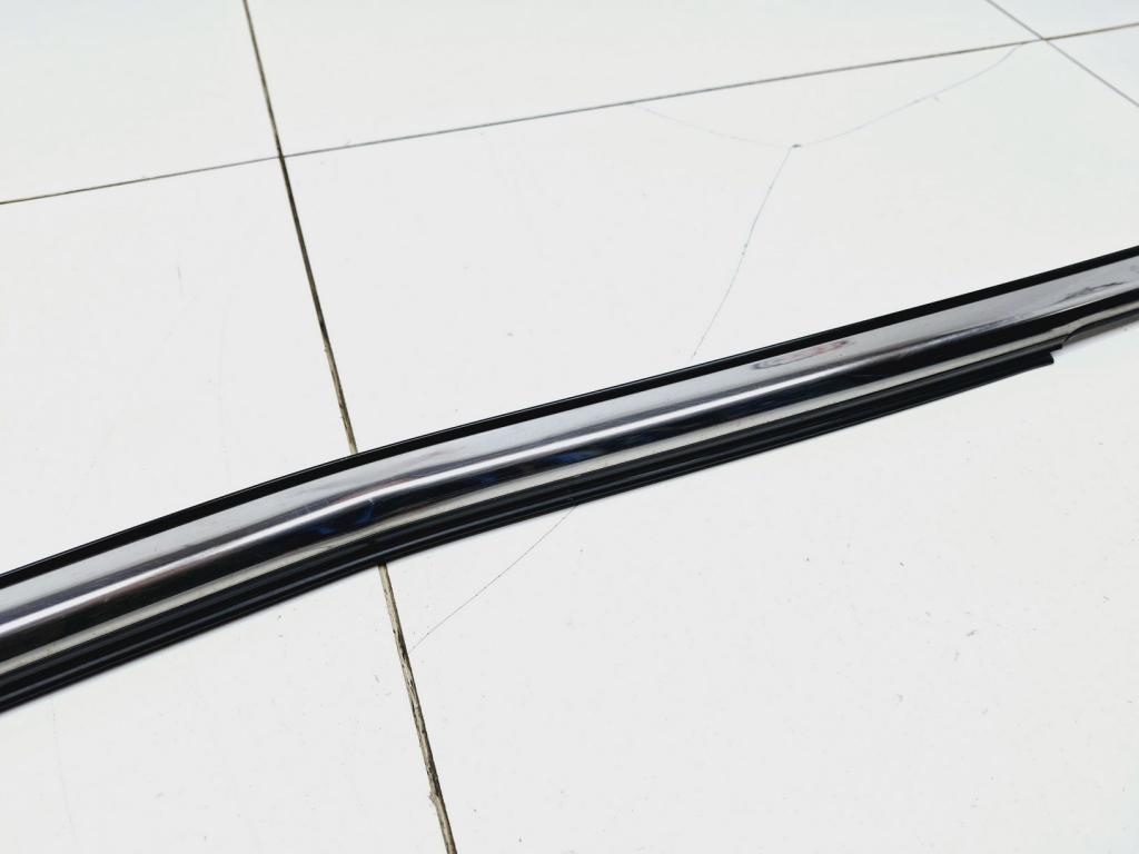 Накладка стекла заднего правого, 1000 рублей, Пермь