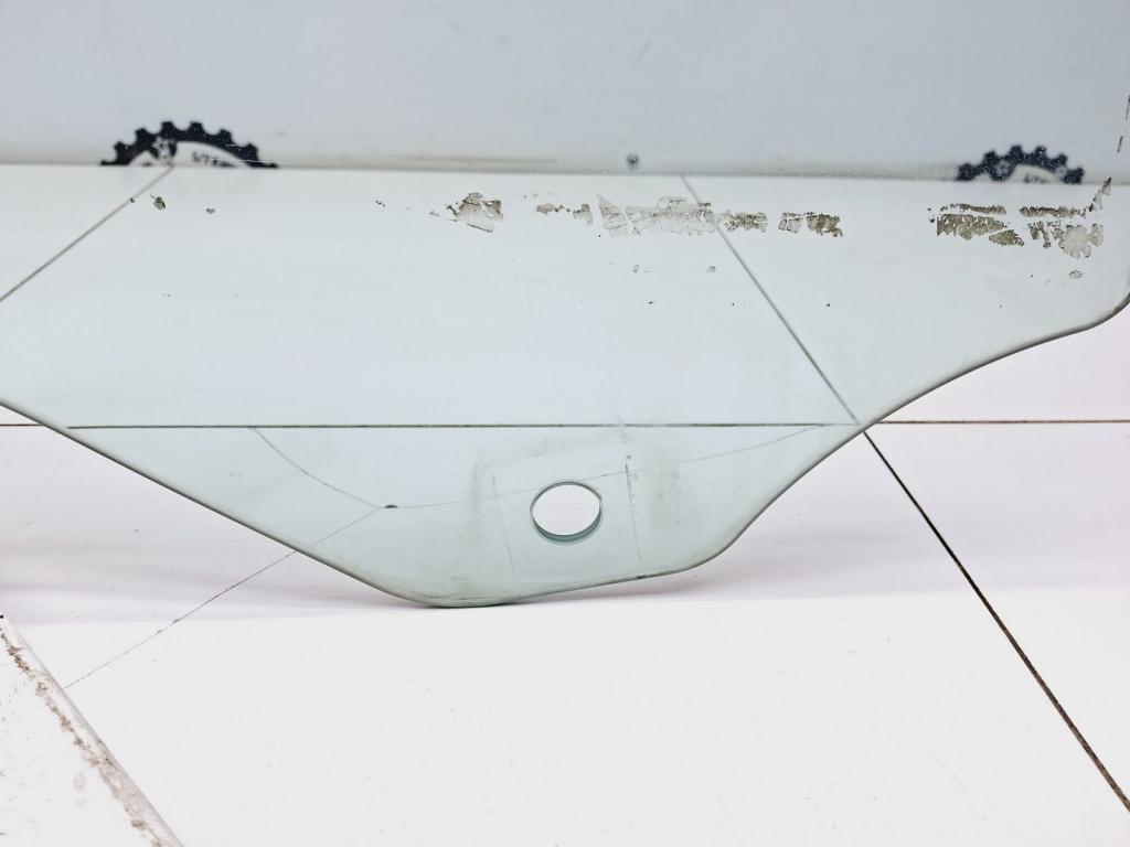 Стекло двери передней правой, 1500 рублей, Пермь