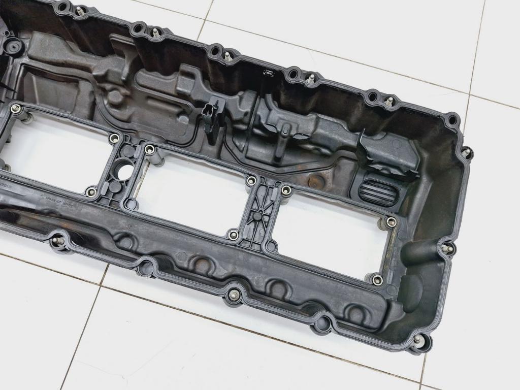 Крышка головки блока клапанная, 10000 рублей, Пермь