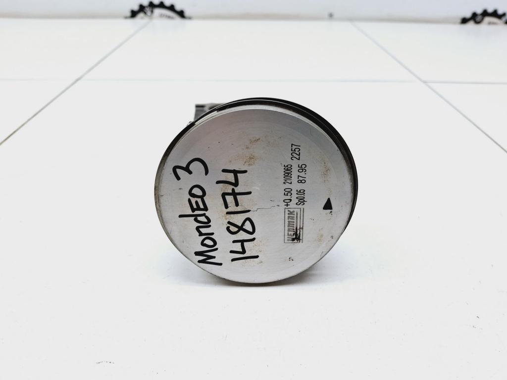 Поршень с шатуном, 2000 рублей, Пермь