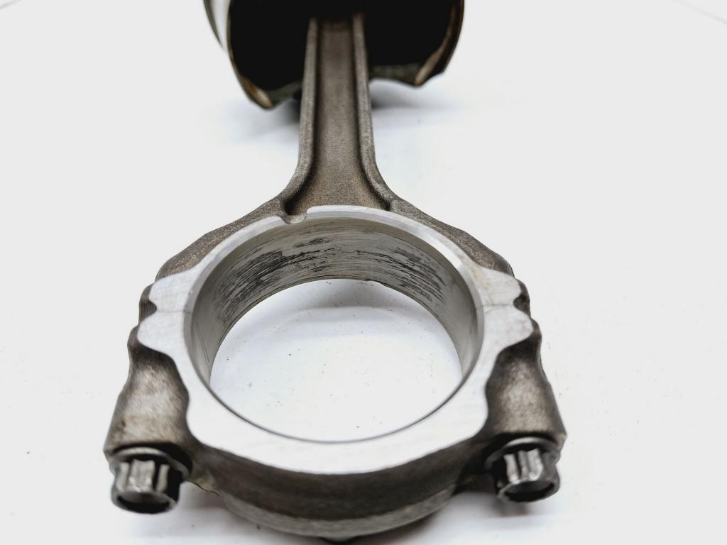 Поршень с шатуном, 4000 рублей, Пермь