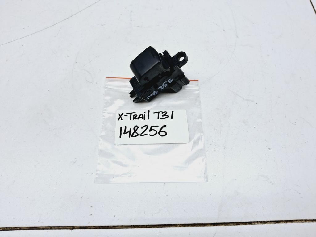 Кнопка стеклоподъемника, 500 рублей, Пермь