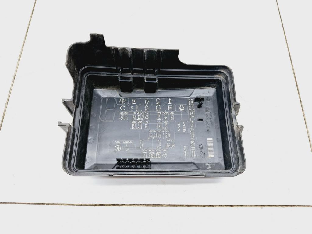 Крышка блока предохранителей, 2000 рублей, Пермь