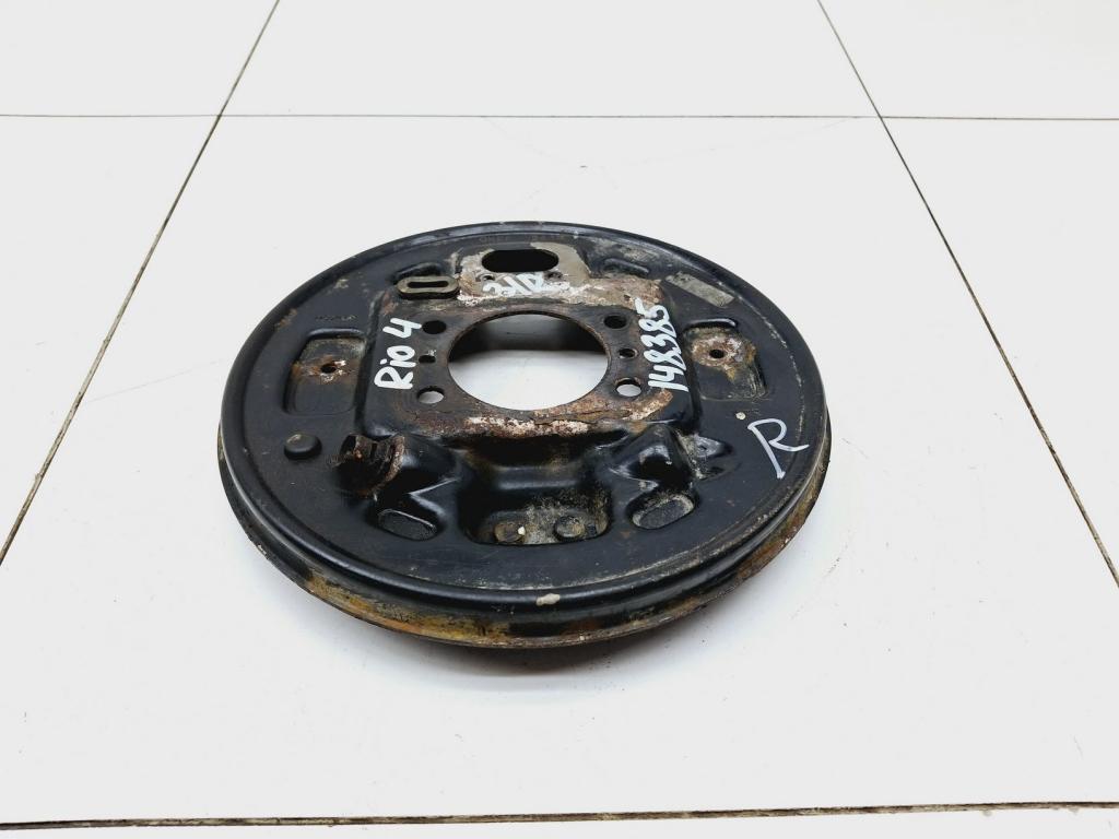 Щит опорный задний правый, 2000 рублей, Пермь