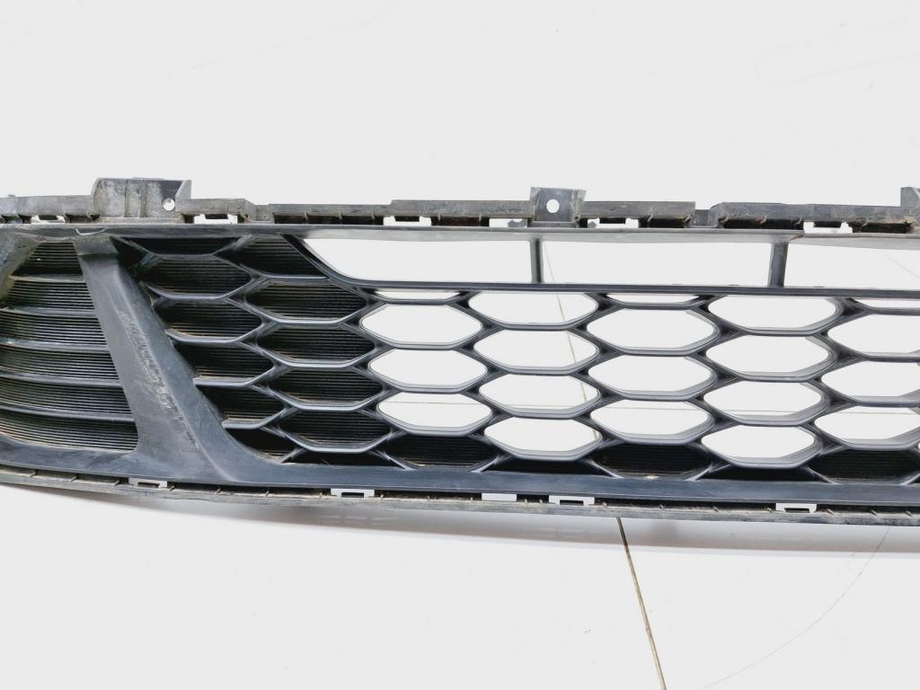 Решетка в бампер центральная, 2500 рублей, Пермь