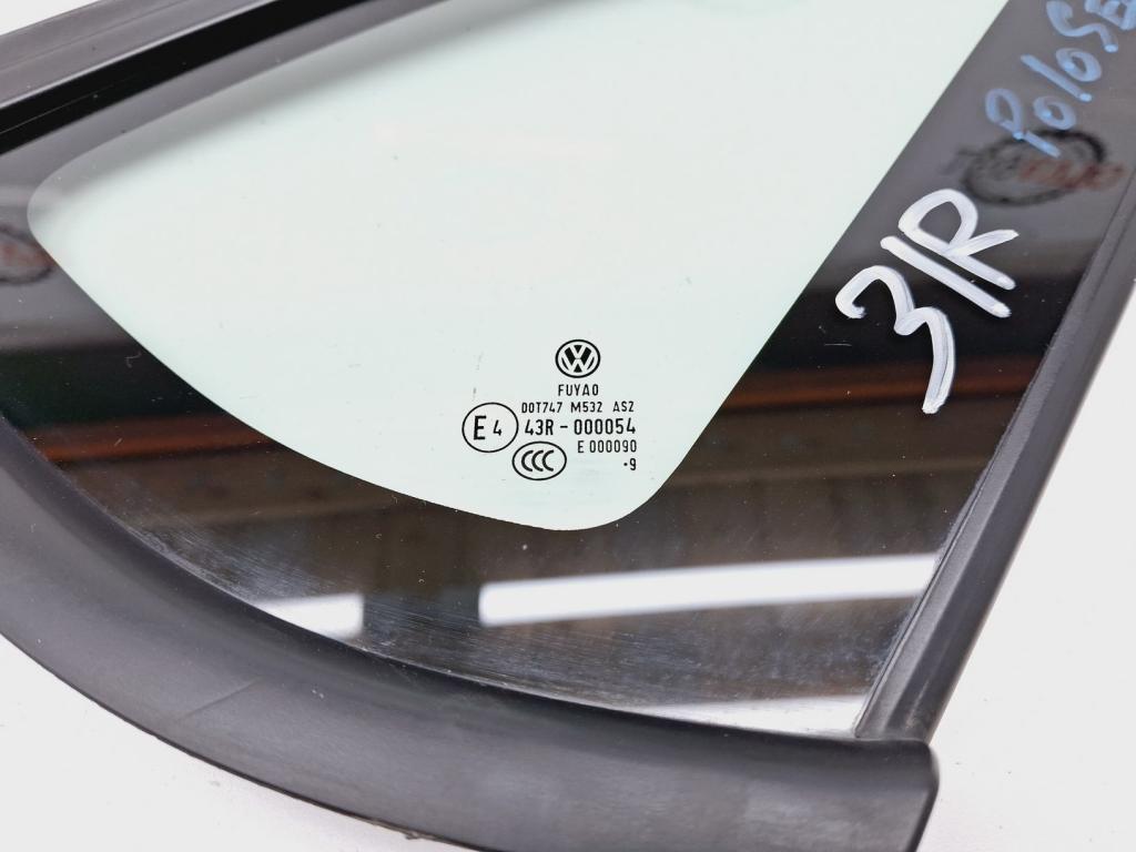 Стекло кузовное глухое правое, 800 рублей, Пермь