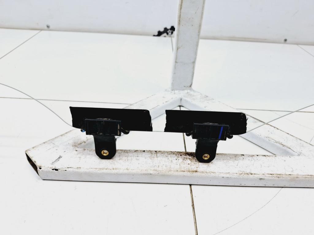 Стекло двери передней левой, 12000 рублей, Пермь