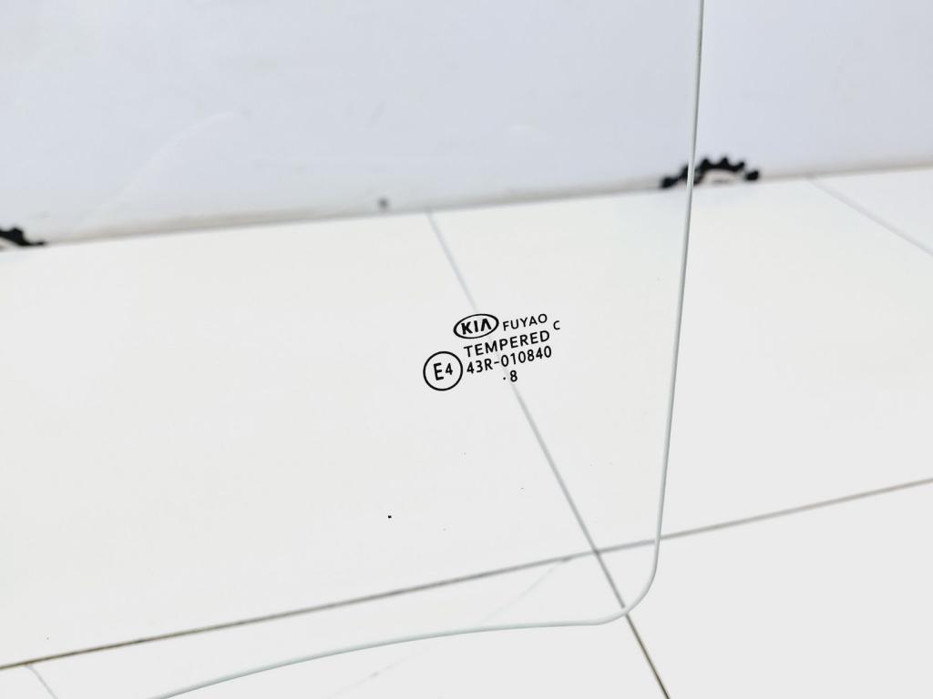 Стекло двери задней левой, 5000 рублей, Пермь