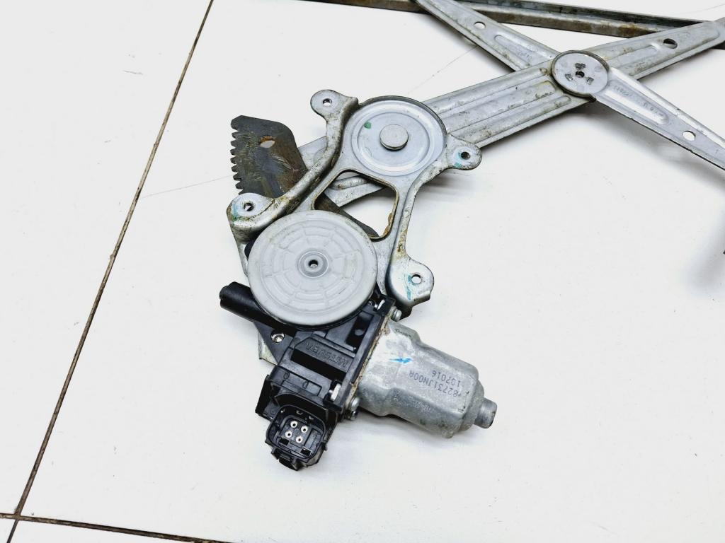 Стеклоподъемник задний левый, 1000 рублей, Пермь