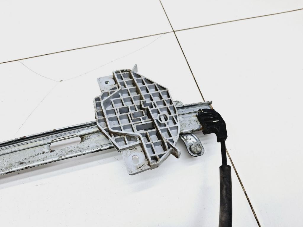 Стеклоподъемник механический задний левый, 2500 рублей, Пермь