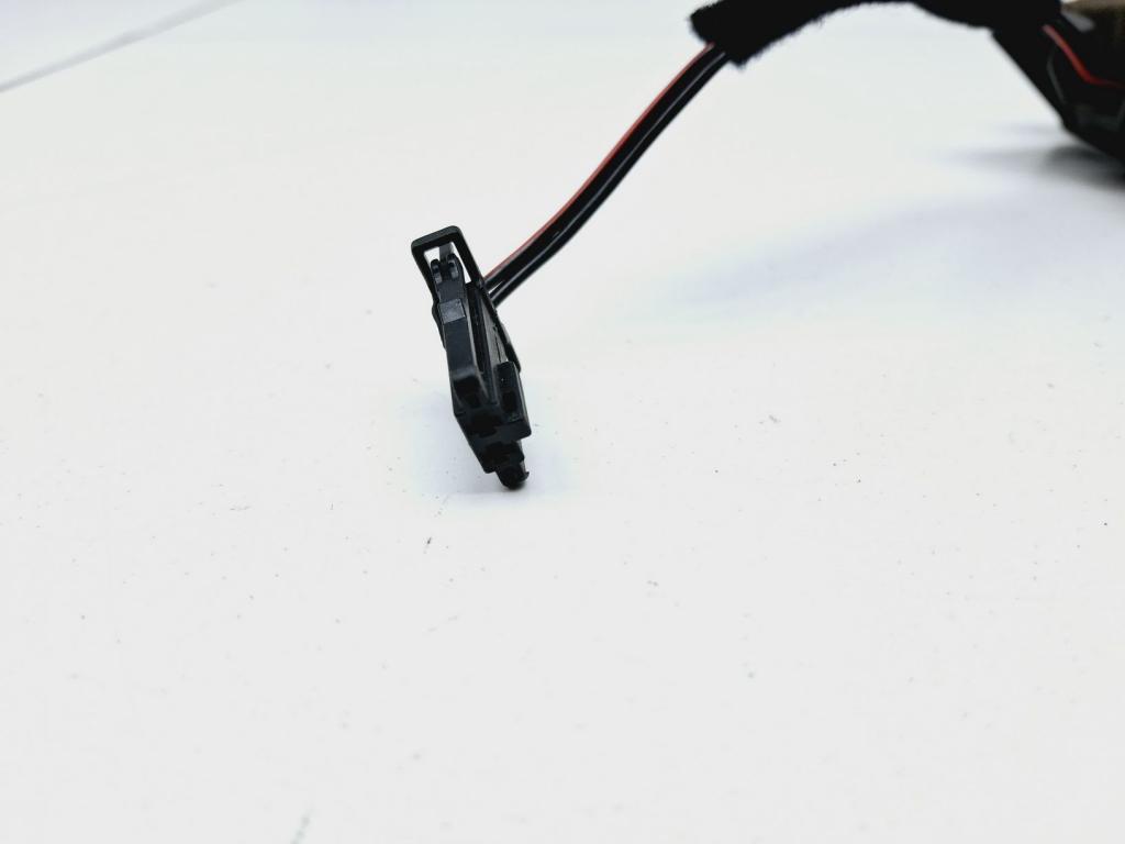 Крышка зеркала внутренняя левая, 500 рублей, Пермь