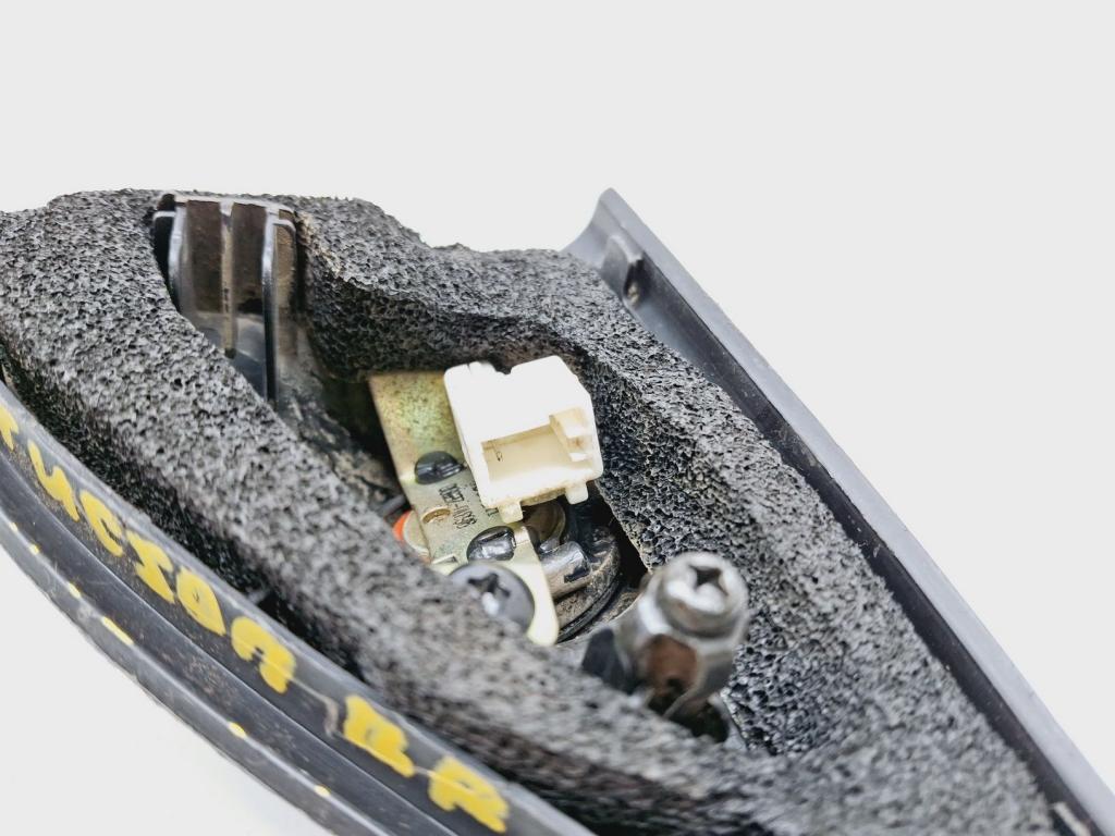 Крышка зеркала внутренняя правая, 700 рублей, Пермь