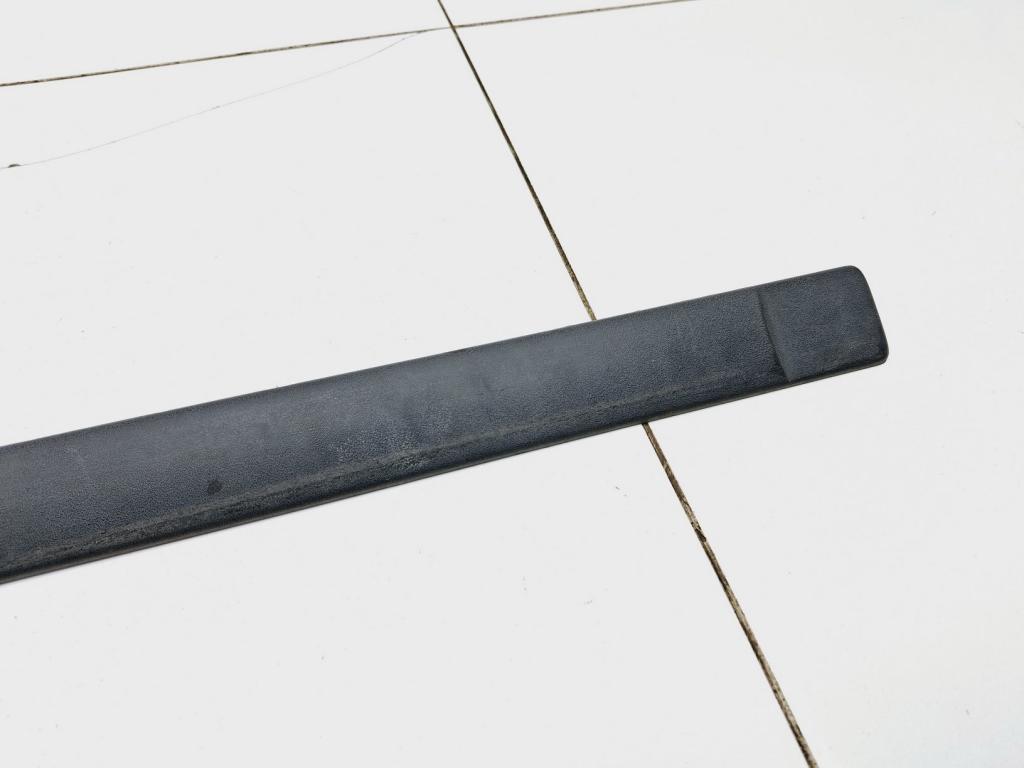 Молдинг задней правой двери, 700 рублей, Пермь