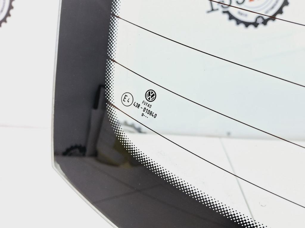 Стекло заднее, 4000 рублей, Пермь