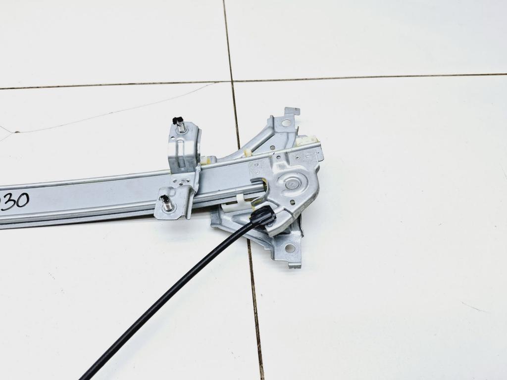Стеклоподъемник задний левый, 6000 рублей, Пермь