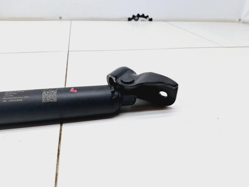 Амортизатор двери багажника, 4000 рублей, Пермь