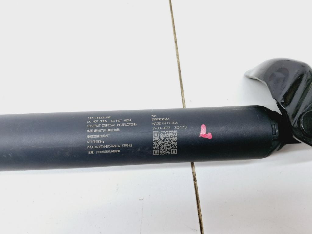 Амортизатор двери багажника, 4000 рублей, Пермь