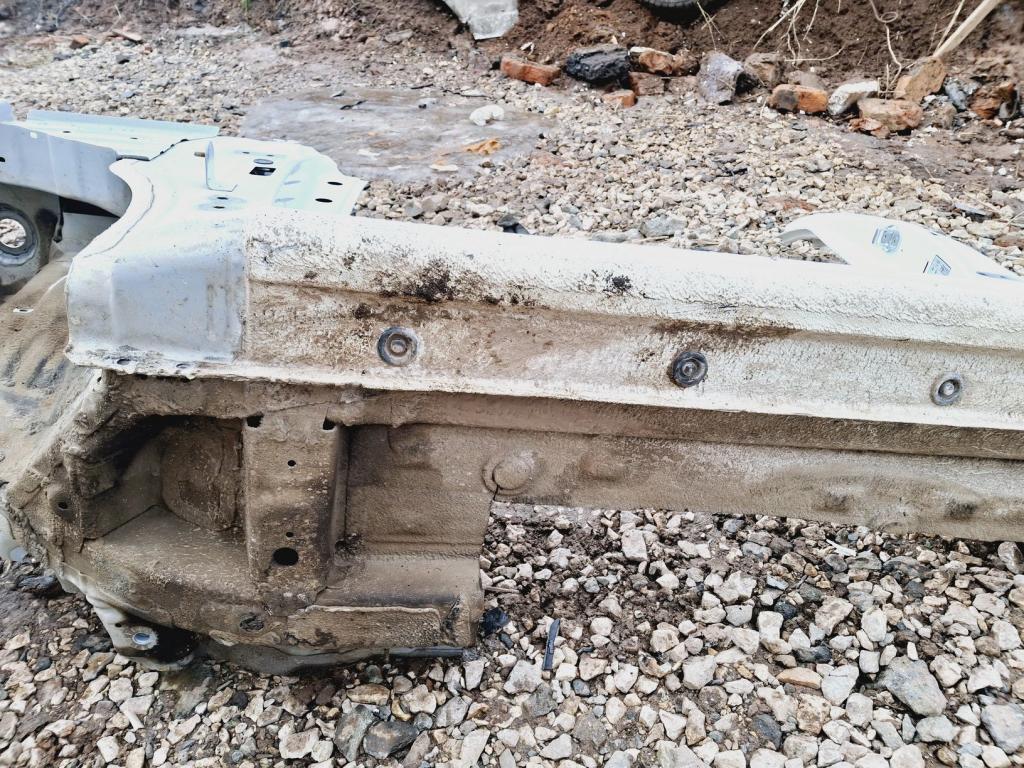 Порог со стойкой левый, 25000 рублей, Пермь