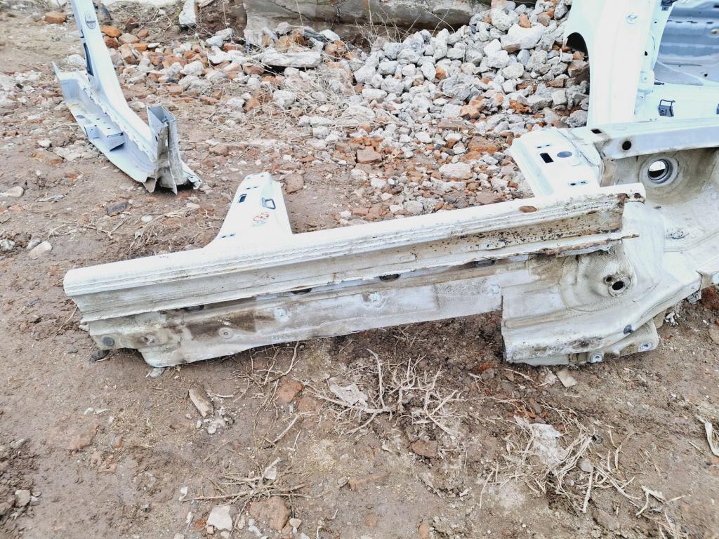 Порог со стойкой правый, 7000 рублей, Пермь