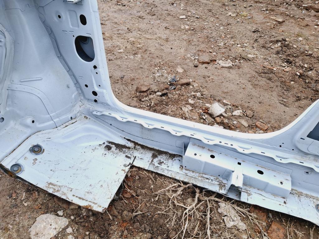 Порог со стойкой правый, 7000 рублей, Пермь