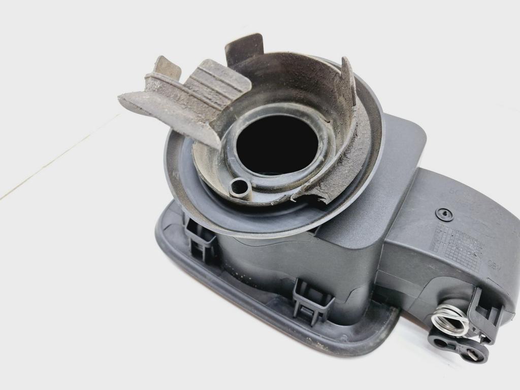 Лючок бензобака, 3000 рублей, Пермь