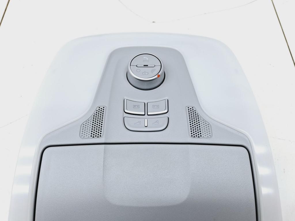 Плафон салонный, 5000 рублей, Пермь